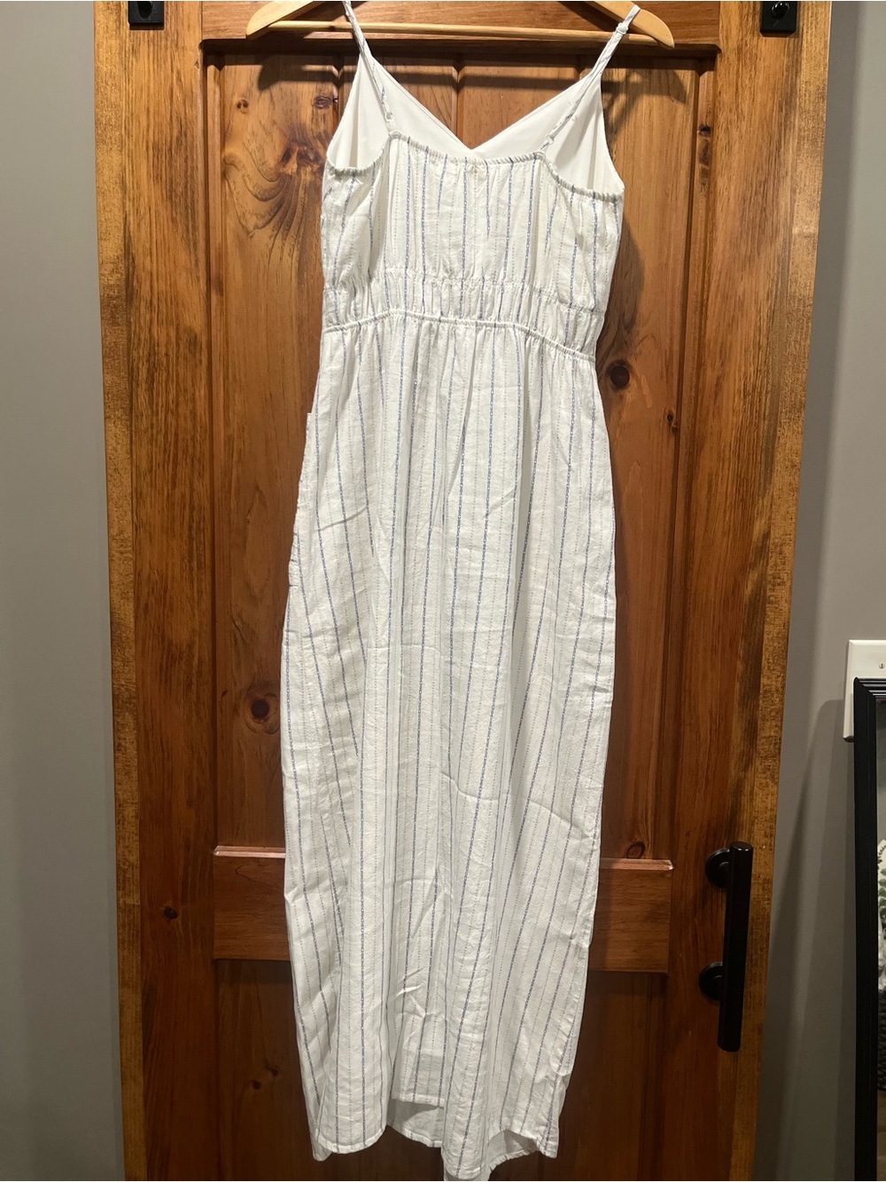 Monteau White and Navy Striped V-Neck Midi Dress with Side Slit - Picture 6 of 8